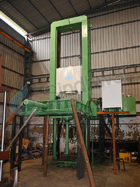 Crucible Graphite clay Forming Machine